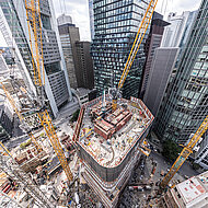 Projekt Four entsteht mit Systemen von Peri