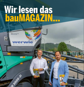 Jan Werwie (Geschäftsführer werwie GmbH; re.) und Matthias Beckmann (Leitung Mietpark) vor einem Vögele Super 3000-3i auf dem Betriebsgelände der Hauptgeschäftsstelle in Konz (Rheinland-Pfalz).