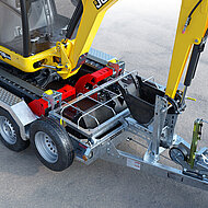 Brian James Trailers: Einzigartiges Ladungssicherungssystem f&uuml;r Minibagger bis 2.8t &ndash; BJT TracStrap &reg; 