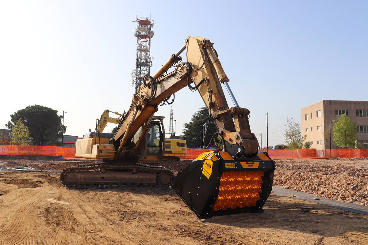 MB Crusher stellt neuen Schaufelseparator für 30 t bis 45 t Bagger vor