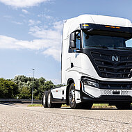 Nikola Iveco: Werkser&ouml;ffnung f&uuml;r batterieelektrische und&nbsp;brennstoffzellenbetriebene Lkw