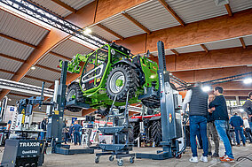 Live-Werkstatt im Fokus des Messeauftritts