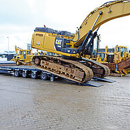 Semitieflader bietet praxisorientierte hydraulische Verbreiterung