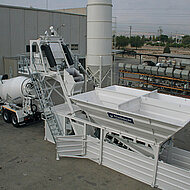 BSS Heavy Machinery: Beton f&uuml;r L&auml;rmschutzw&auml;nde vor Ort herstellen