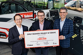 Doosan Bobcat leistete Hilfe zur Wiederherstellung von 553 lokalen Betrieben in der Türkei