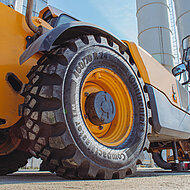 Continental: Neuer Reifen f&uuml;r den Materialtransport