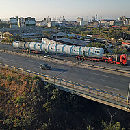 Goldhofer: Raffinerie-Bauteile &raquo;raffiniert&laquo; bef&ouml;rdern