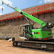 A44 Weiterbau nach Osten: 16 Tonnen Raupentelekran von SENNEBOGEN unterst&uuml;tzt im 3. Bauabschnitt 