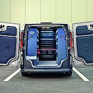 Kia &raquo;PV5 Cargo&laquo; mit  W&uuml;rth-Handwerkerausbau