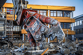 Abbruchzange für komplexe Herausforderungen