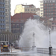 Schwerstarbeit bei der Beseitigung von Sturmsch&auml;den in ganz Europa