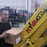 24-Stunden-Ersatzteilservice f&uuml;r Hyva-Krane