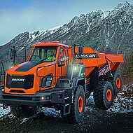Doosan: Knickgelenkte Muldenkipper sind jetzt konform mit Stufe V