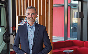 Neuer Geschäftsführer beim Takeuchi-Importeur