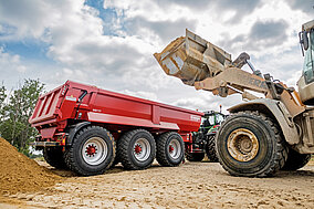 Neuer Tridem Muldenkipper »HD 700«