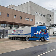 Wareneinlagerung am neuen Logistikzentrum in Tholey l&auml;uft