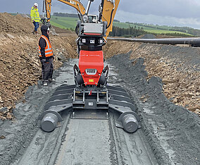 Nützlicher Helfer bei Erdkabel-Verlegung