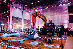 Coreum: 14 Mann und drei Fahrmischer bei der Schulung