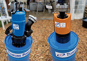 Wasserpumpen im nassen Live-Betrieb