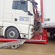 KH-Kipper: Transportmittel und Pannenhilfe in einem