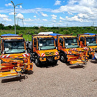 Daimler Truck: Unimog-Gro&szlig;auftrag -135 Fahrzeuge f&uuml;r rum&auml;nische Stra&szlig;enbauverwaltung
