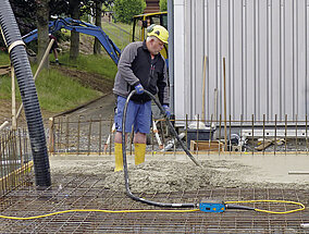 Beton-Innenrüttler erneuert