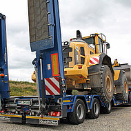 Goldhofer: Mit bew&auml;hrten Transportkonzepten auf der Pariser Intermat