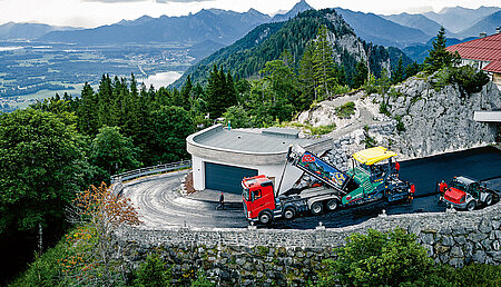 Joseph V&ouml;gele AG Anspruchsvolle Deckensanierung mit dem &raquo;Super 1800-5 X&laquo;