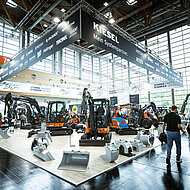 Kompaktmaschinen in H&uuml;lle und F&uuml;lle