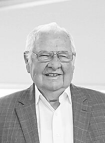 UNSINN: Trauer um Firmengründer Leonhard Unsinn