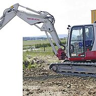 Kompakter Leistungsbagger f&uuml;r vielf&auml;ltige Aufgaben