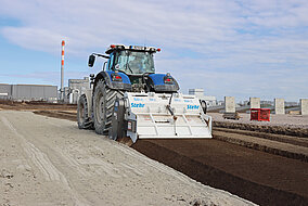 Stehr: Mit Anbaubodenstabilisierungsfräse zu einem feinkörnigen Fräsbild