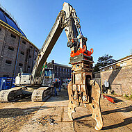 Lehnhoffs vollhydraulische SQ-Schnellwechsler im Abbrucheinsatz