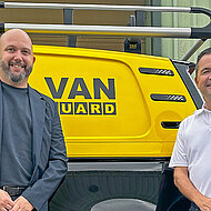 Bott startet mit Van Guard Accessories