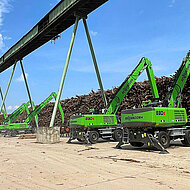 Indonesische Papierfabrik mit 9 Umschlagmaschinen