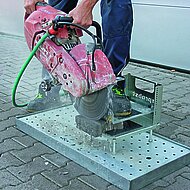 Probst: Steine sicher schneiden