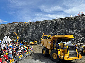 Effiziente Baumaschinentechnik für die Gewinnungsindustrie 