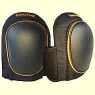 Chaps & More: Neuer Knieschoner spielt die Komfortkarte aus