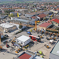 &Uuml;ber 1&thinsp;700 Besucher erlebten Bew&auml;hrtes, Innovationen und eine Premiere