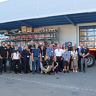 Goldhofer: Ein Stelldichein europ&auml;ischer Schwerlastfahrer in Memmingen