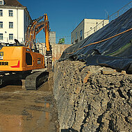 KEMROC: Sauberes Fr&auml;sen in der Baugrube