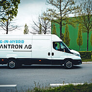 QUANTRON: Kastenwagen jetzt auch als&nbsp;Plug-in-Hybrid-Variante