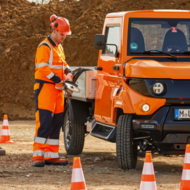 Das EVUM aCar: Elektrischer Partner f&uuml;r Baustellen und GaLaBau