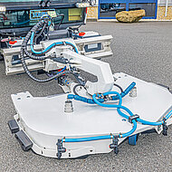 Mit dem Fl&auml;chenreiniger zu sauberen Pl&auml;tzen