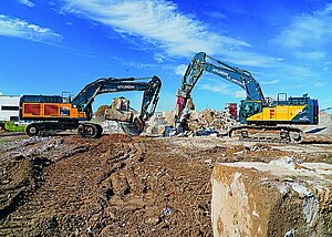 Manns Abbruch  setzt auf Hyundai-Gro&szlig;bagger