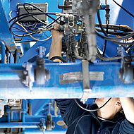 Kundenorientierter Fahrzeug-Reparaturservice f&uuml;r Trailer- und Nachmarktkomponenten