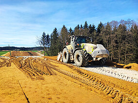 Stabilisierung von Lehmboden in Bayern mit der Stabilisierungsfräse Stabi/H/HP-250