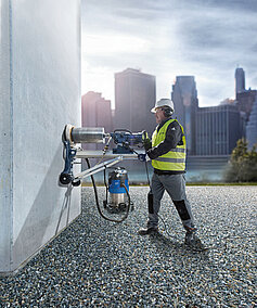 Lissmac: Mit Kraft und Präzision durch Wand und Decke