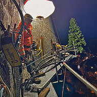 HKL Baumaschinen: HKL-Lichttechnik gewährleistet sicheres und effizientes Arbeiten