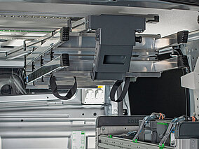 Leitern ergonomisch im Laderaum sichern